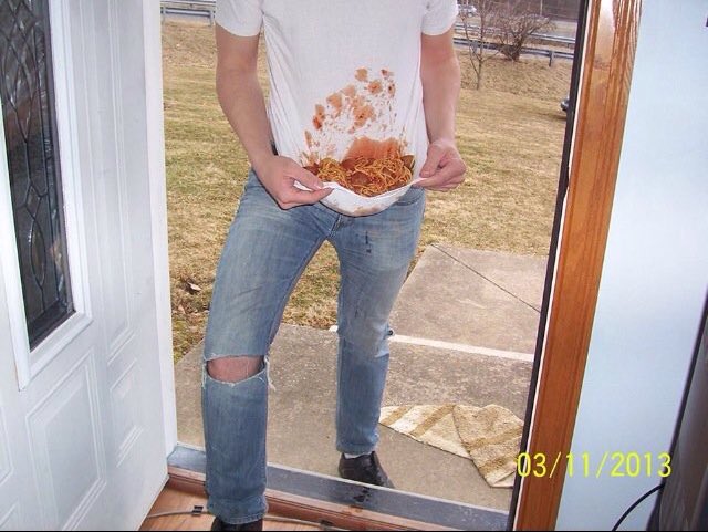 asdisliljao's tweet photo. aðrar stelpur: hann þarf að vera tanaður, massaður, barngóður

ég: hann þarf að vera með spaghetti pocket https://t.co/I3eC56obAy