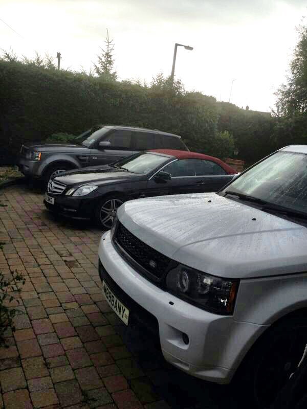 IAMFRIMPONG26's tweet photo. Options LONDON https://t.co/eGis3Sgp9c