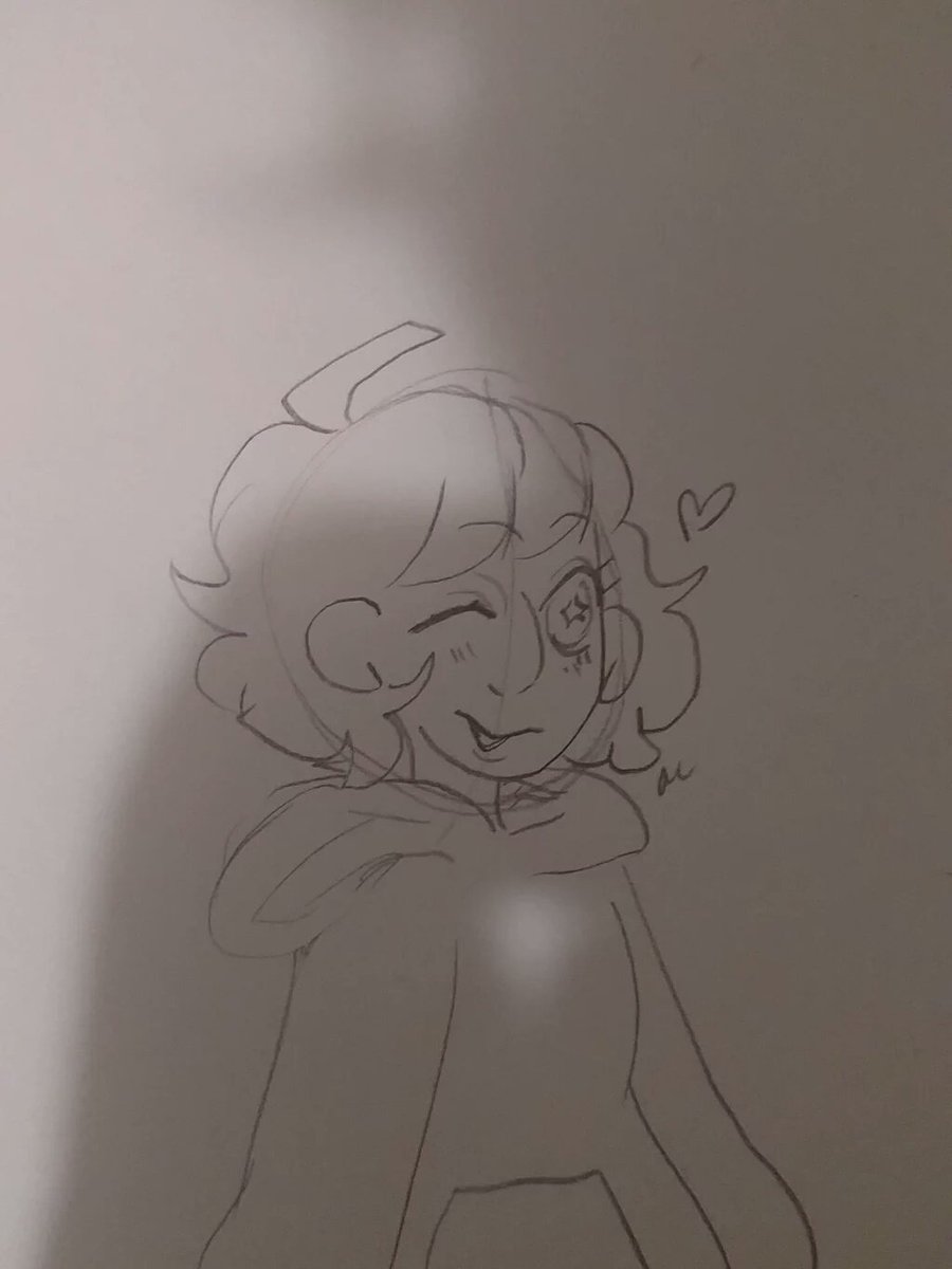 ATrueStarAtWork's tweet image. //I can explain mun's drawing of my character was to cute---