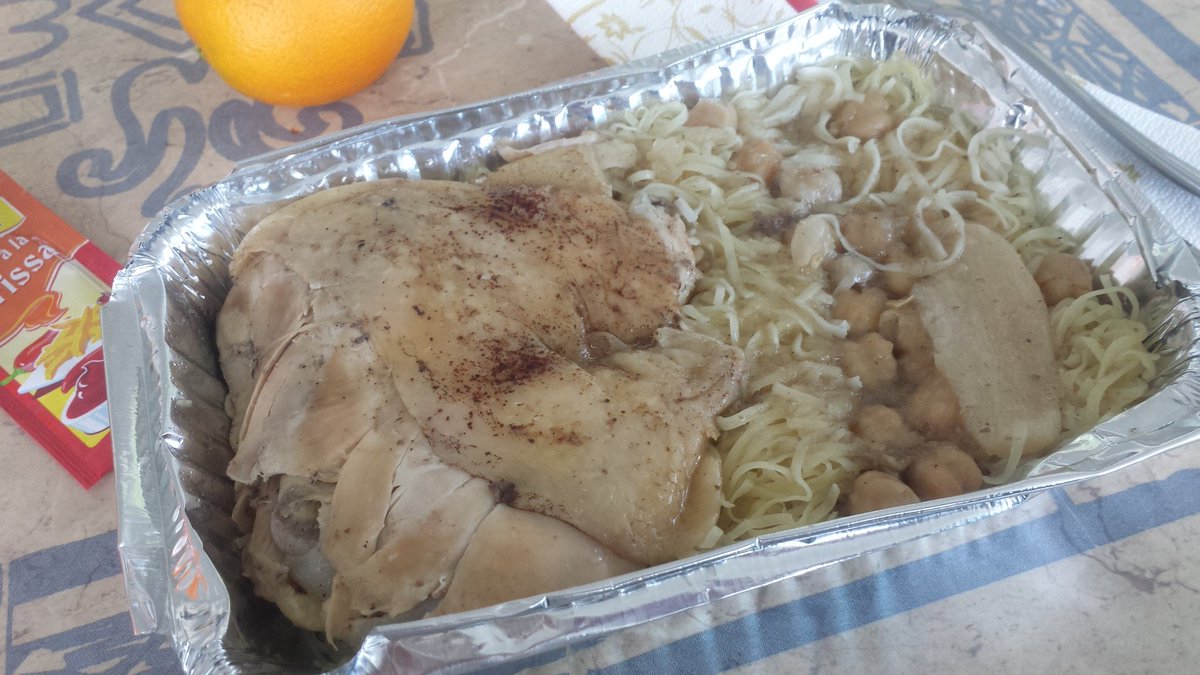 Nas_sima's tweet photo. @HardInnovation @LyxDesign  Spécial Rechta..   جمعة مباركة #hardinnovation #food https://t.co/nq6vKKsxQW