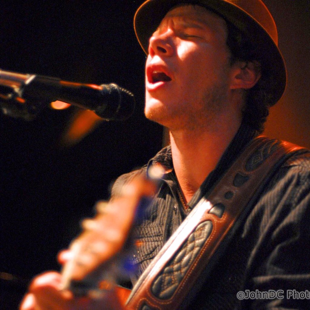 AustinOpa's tweet photo. Tonight we've got Kyle Offidani performing from 8-10 PM #freeshow #livemusic #atx #singersongwriter @KyleOffidani https://t.co/5vSo6K8wv1