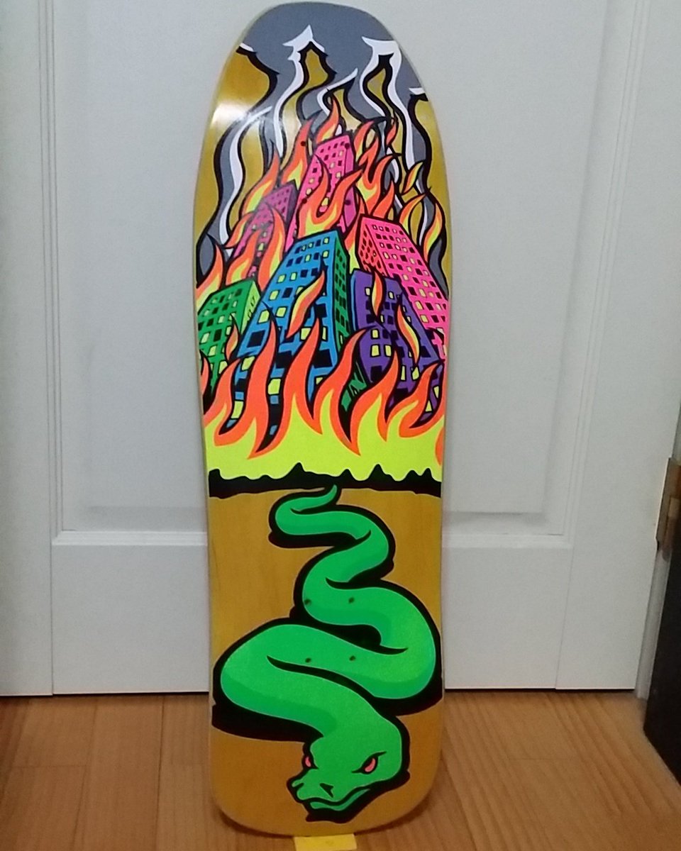pickup_koenji's tweet photo. Mike VAllelyがWorld INdustriesから1990年にリリースしたSnakeというモデルのRE-ISSUE
#skateboard #skateshop #スケートボード#スケーター#マイクバレリー#高円寺#買取 https://t.co/9RnZPbn7zP