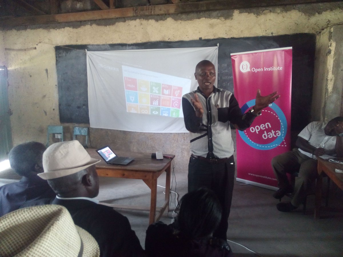 Open_Institute's tweet photo. @Chiefkariuki talks about #SDGs and sets goals to be achieved after 2 years. #Buntwani #data4sdgs https://t.co/30f6xzJ0EZ