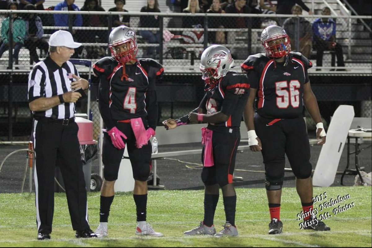 GregRuff16_'s tweet photo. Even though my mom gone be in Louisiana i know she still gone be cheering from there this game is for you 🙏❤✊ https://t.co/mubovEWwjY