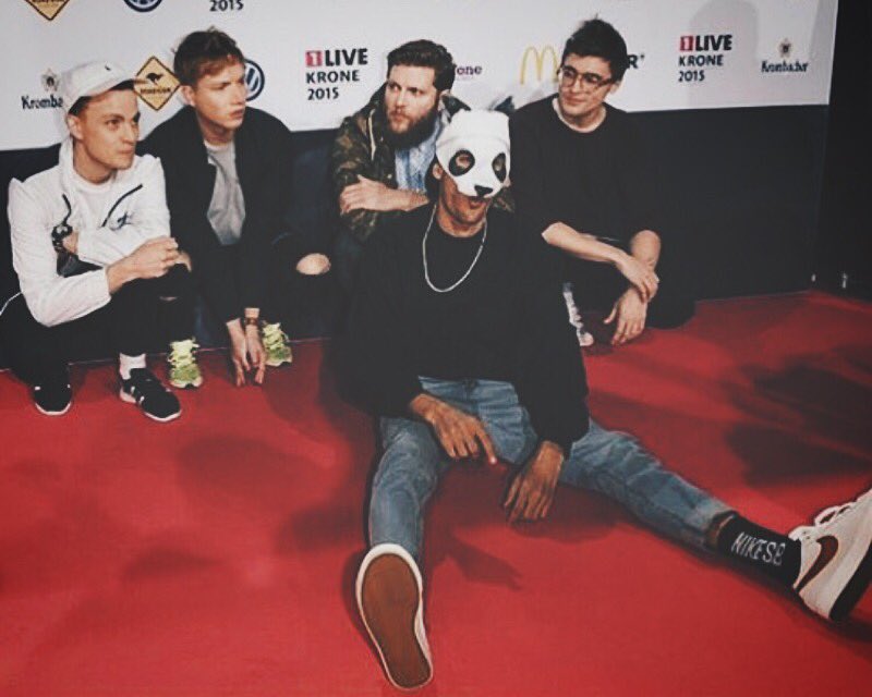 PSAIKODINO's tweet photo. einfach auch mal sitzen. #Krone15 
@1LIVE_Krone https://t.co/RgqGrIKbII