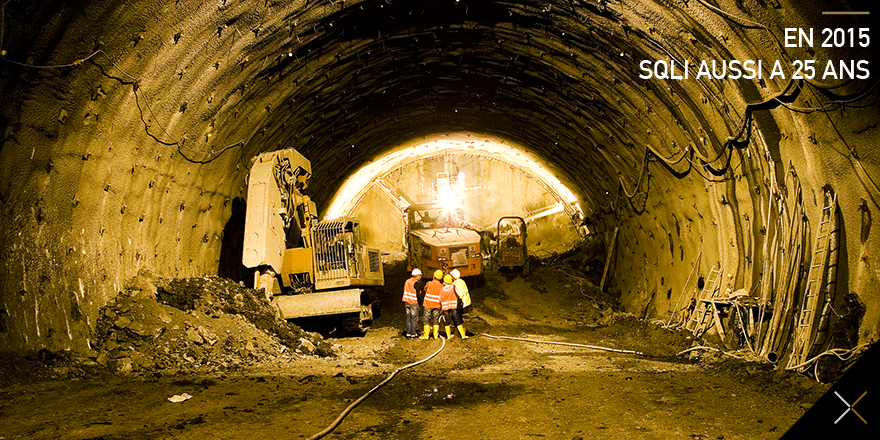 n_larousse's tweet photo. Il y a 25 ans, Le 1er Décembre 1990 : La jonction du tunnel sous la Manche était réalisée #SQLI25 https://t.co/w4ERJfSgHu