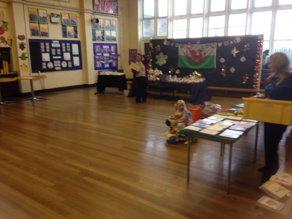 portmeadp's tweet photo. The preparations for our fantastic fete have begun. We hope to see you here at 3:15 today. #pmdpcom https://t.co/UGqVbTdZzE