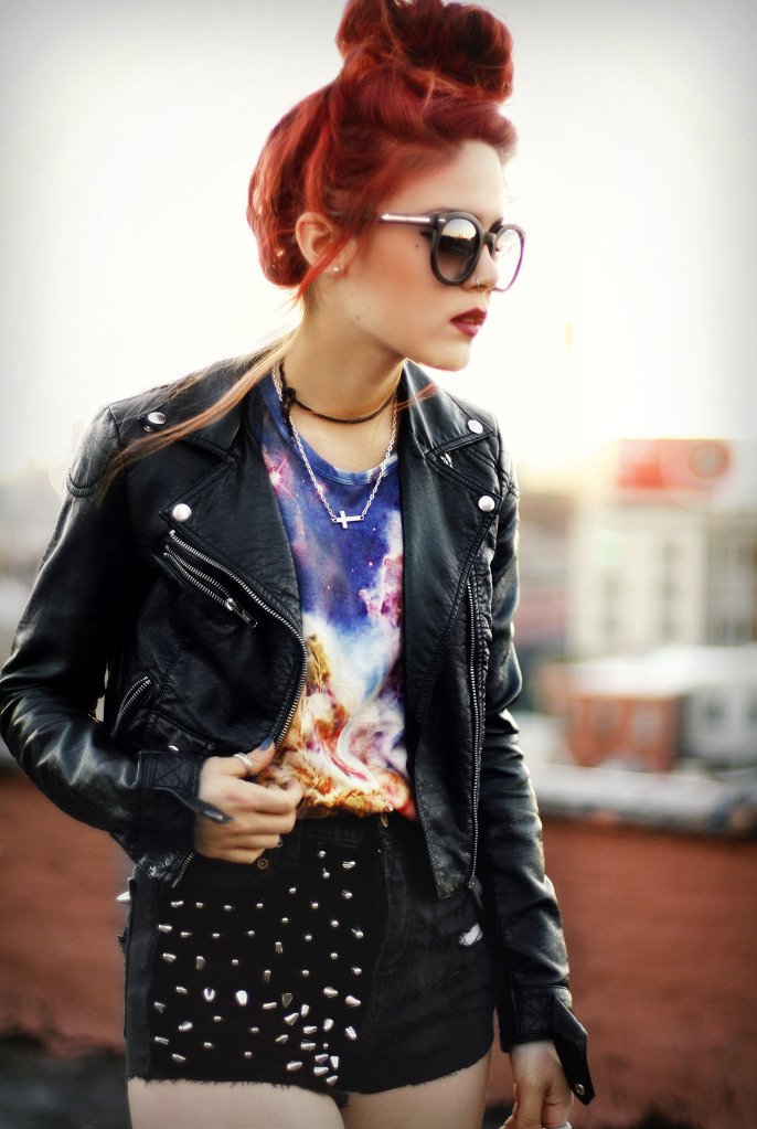 roxy_lestrade's tweet image. ♡