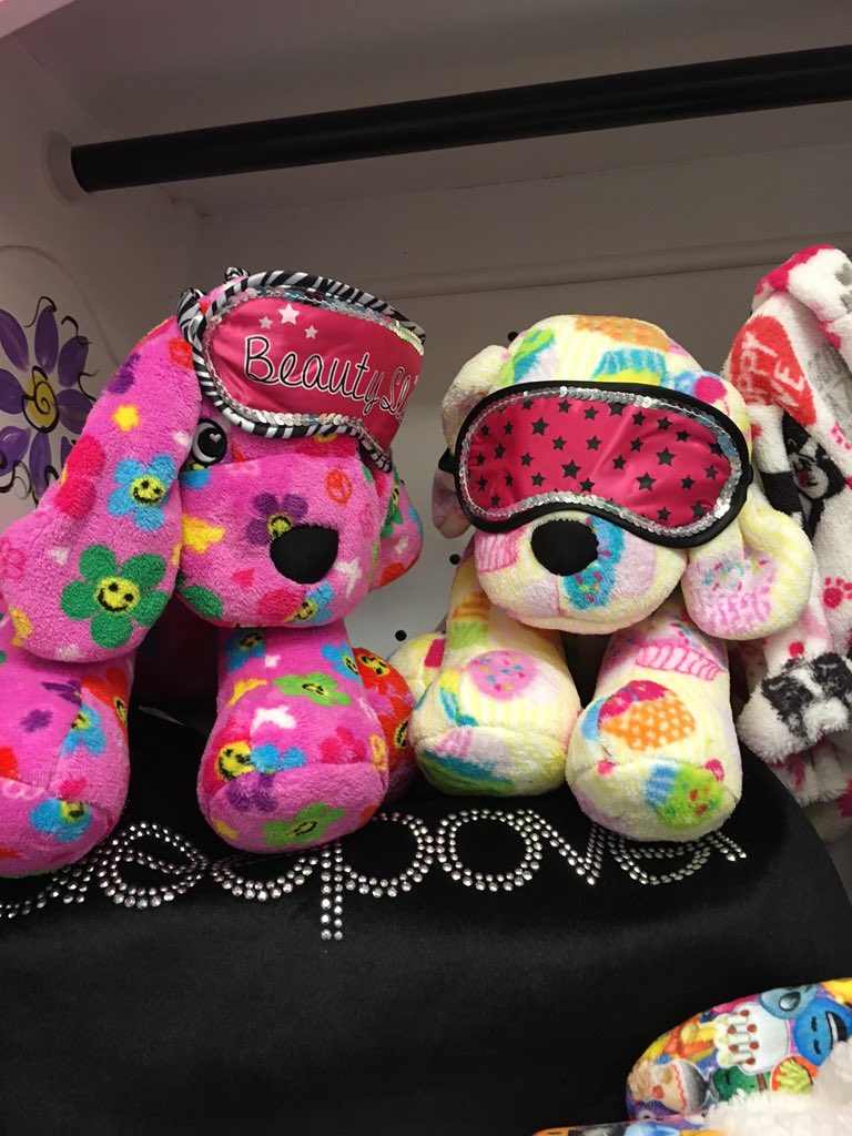 ToddlerHP's tweet photo. #Gifts #Puppies #Sleepover #FallFashion #ToddlerHP #Toddler https://t.co/3Yni1rBp4g