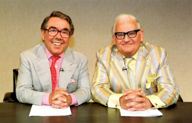 Happy 85th birthday to Ronnie Corbett. Here are 10 of his best \Two Ronnies\ news headlines  