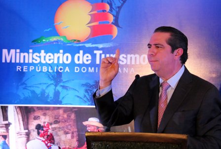 Ministro de Turismo, aseguró que RD es una potencia turistica de latinoamerica  .nubr.co/P4I3wE