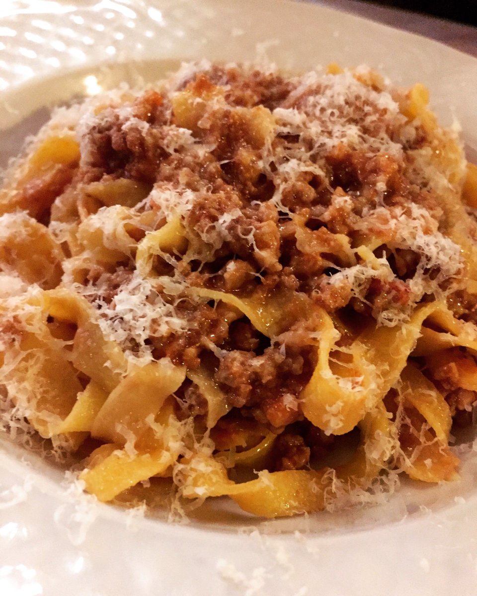 TheMAKTruck's tweet photo. Bolognese in Bologna... doesn't get any better #MAKeats #foodporn #bologna #ragu #italia https://t.co/afs94Dubuy