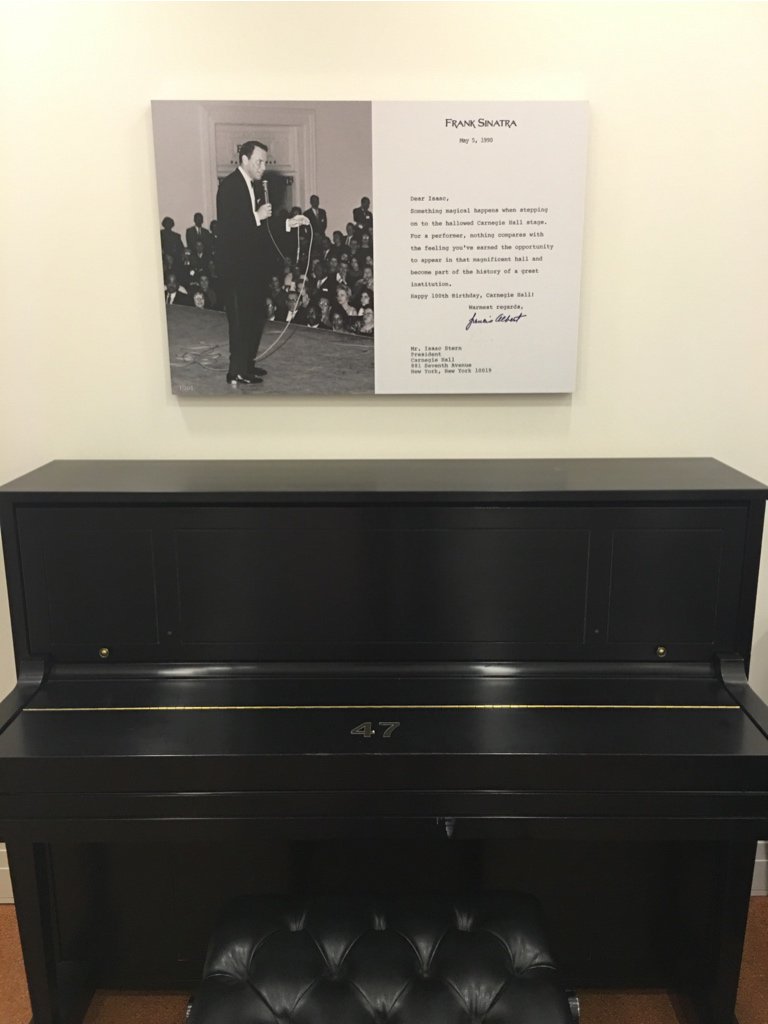 ZacharyLevi's tweet photo. So I walk into my dressing room at @carnegiehall, and who’s there to greet me? Ol’ Blue Eyes himself. Feels good. https://t.co/VMDMOpiJBL