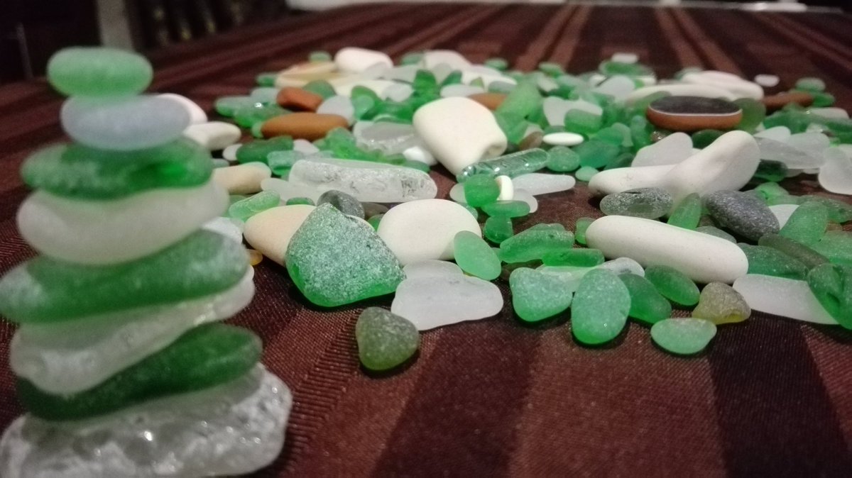 harmonyazores's tweet photo. My collection of #Azores #seaglass https://t.co/RVt8Dk6FDZ