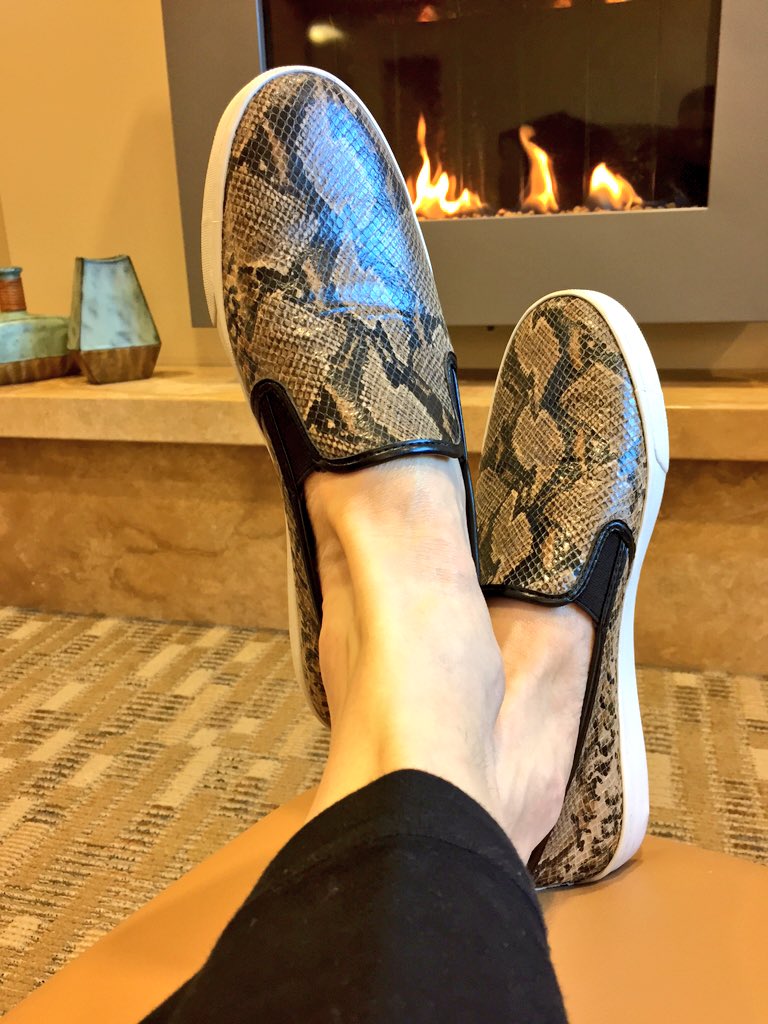 maryannGIT's tweet photo. Day 1 of radiation wearing @BananaRepublic snakeskin sneakers - we are coming for you, cancer! Thanks, @blakesmum! https://t.co/20G14vOSmO