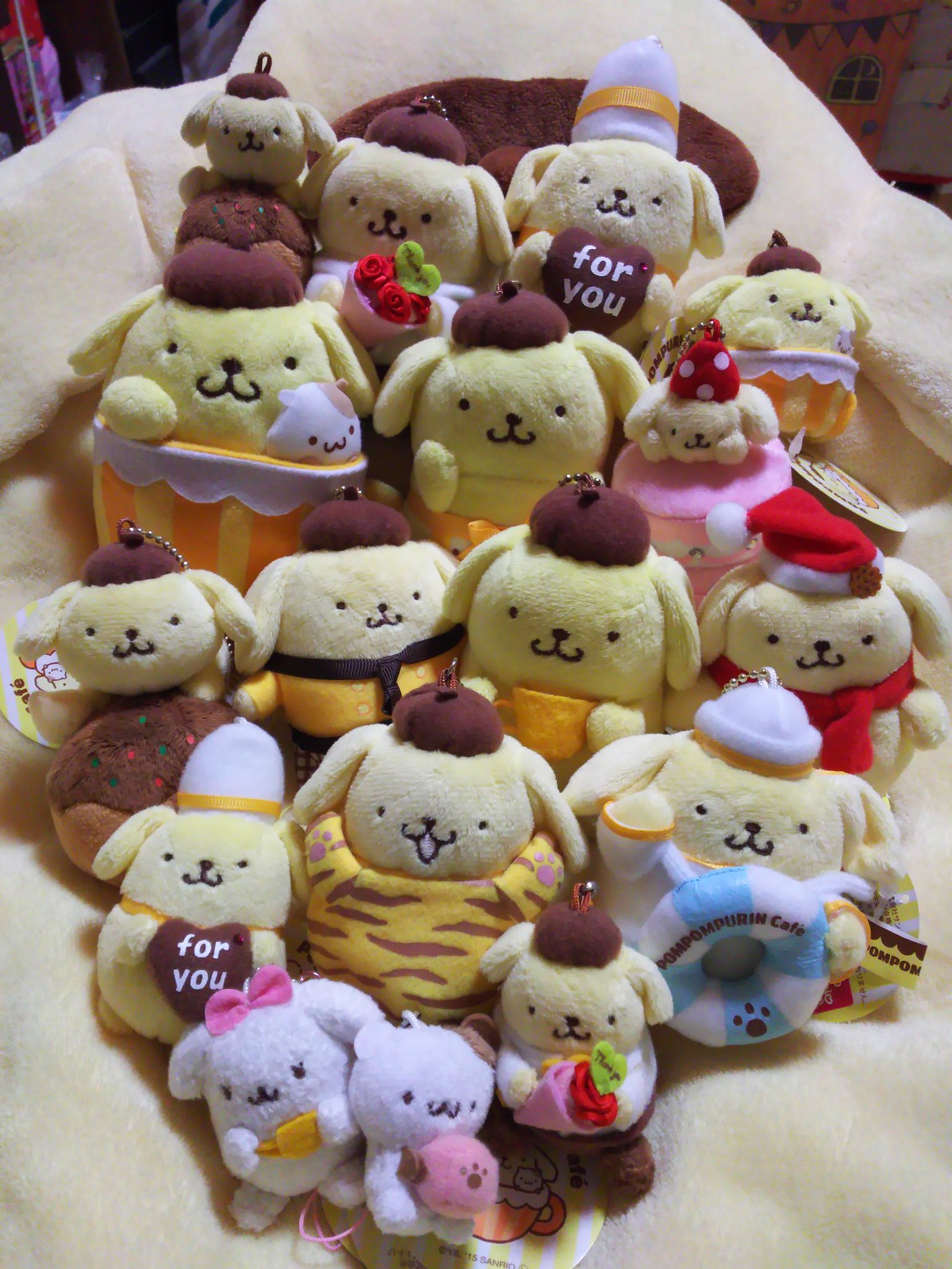 ポムポムプリンカフェ　マスコット　トラとタコヤキ ポムポムプリンカフェ マスコット トラとタコヤキ ポムポムプリン