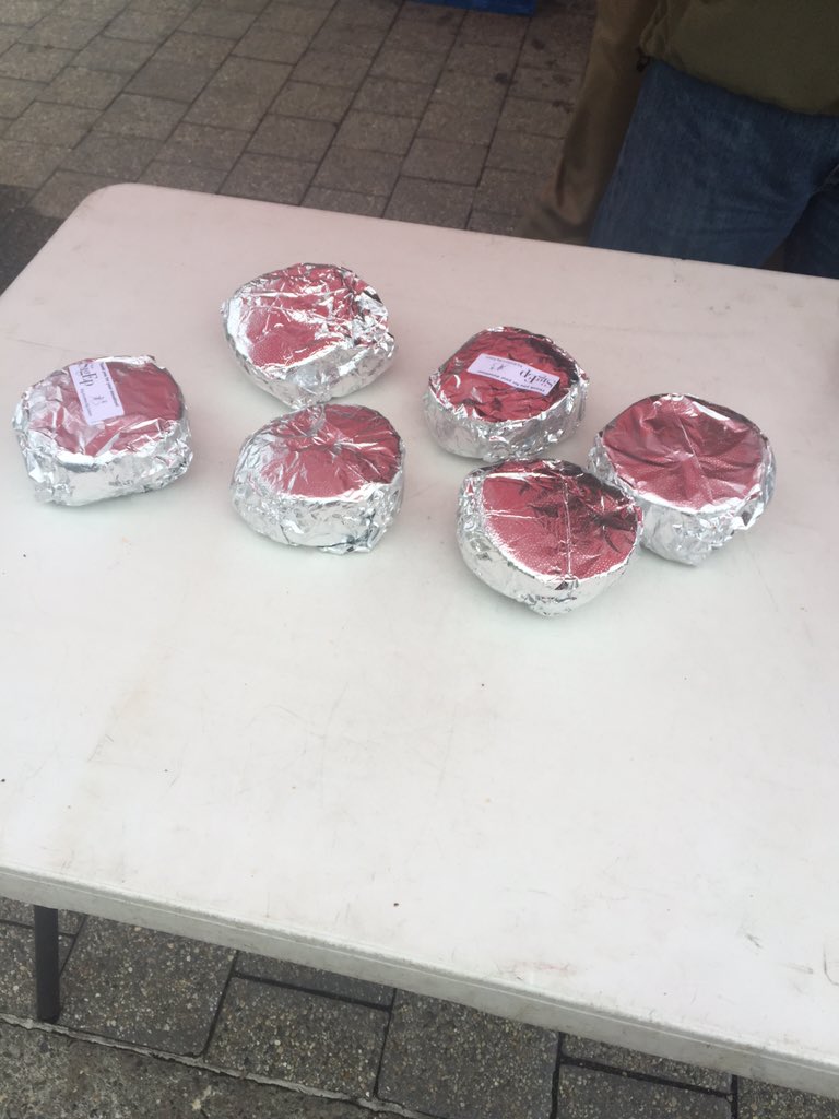 The last sandwiches! Come help us wrap up on this Bacon Egg and Cheese day! 🌞👌🏽