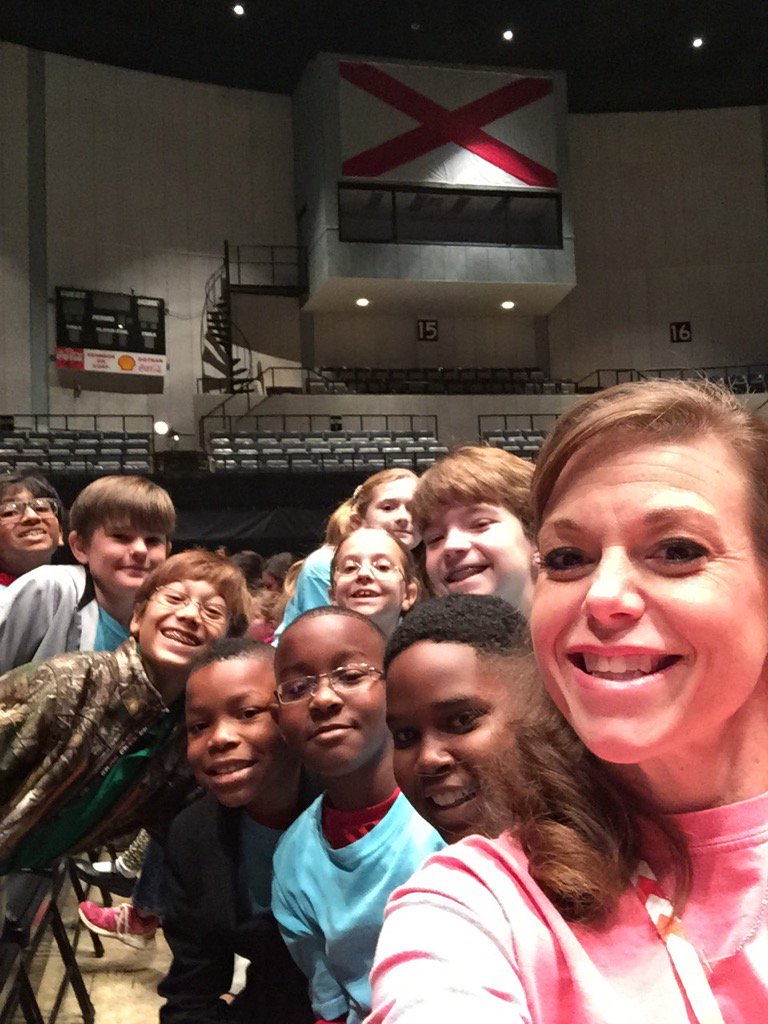 aljteach's tweet photo. @montanamagnet Nutcracker with these peeps https://t.co/4GKGTs4GSd