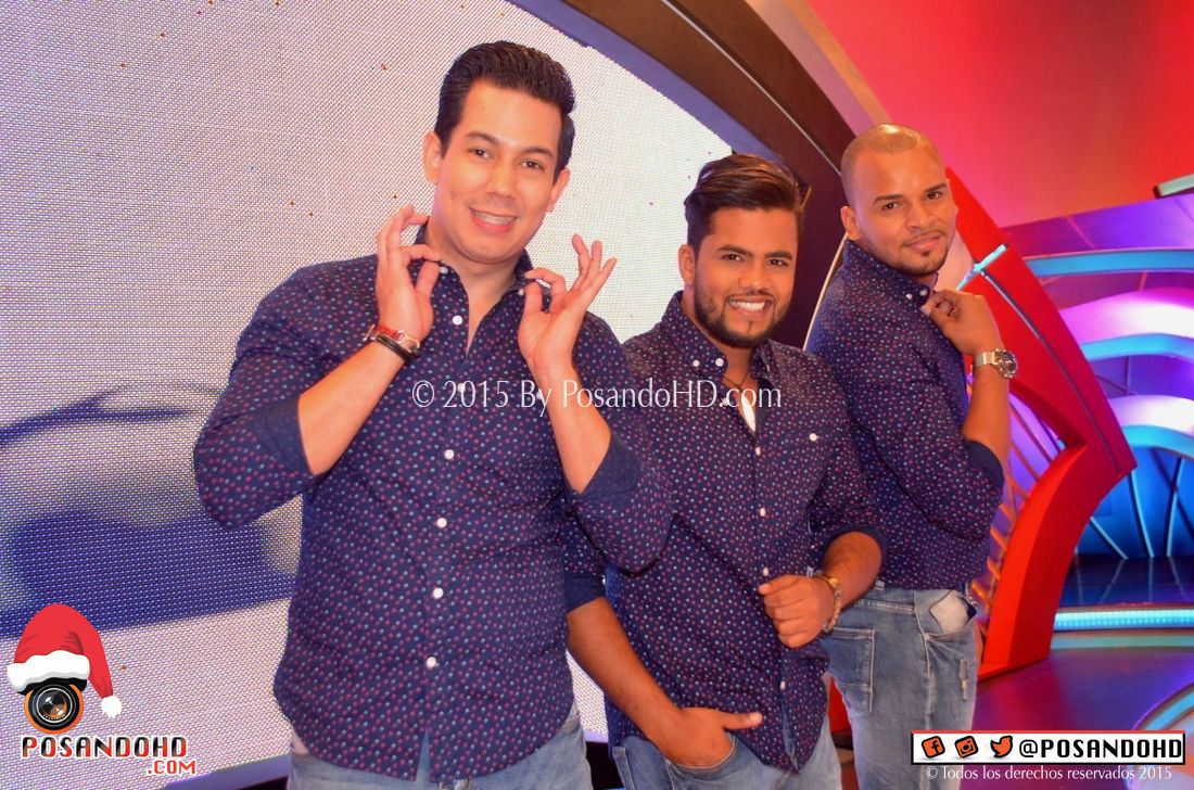 Posandohd's tweet photo. #ElCoro  @CarlosBaaez @melendezlevita @ChamoOctavio #BiendeFlow #PosasandoenDivertio en @divertidojochy 📷 @elvysjoe https://t.co/X93e8NzNbn