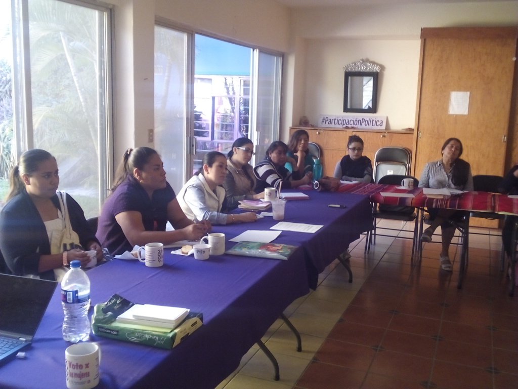 Cidhal's tweet photo. Mesa diagnóstico rutas de atención violencia #Síndicas #Regidoras #PresidentasDIF NvaAdomMunicipal @IMMORELOS https://t.co/EL2m5KBuAX