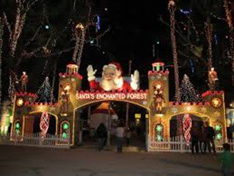 eelqhshow's tweet photo. @deregresoacasa1: Ilumina tu casa esta #Navidad y gana $500 con Santa's Enchanted Forest Lee los detalles aquí https://t.co/TzQXduIMcm