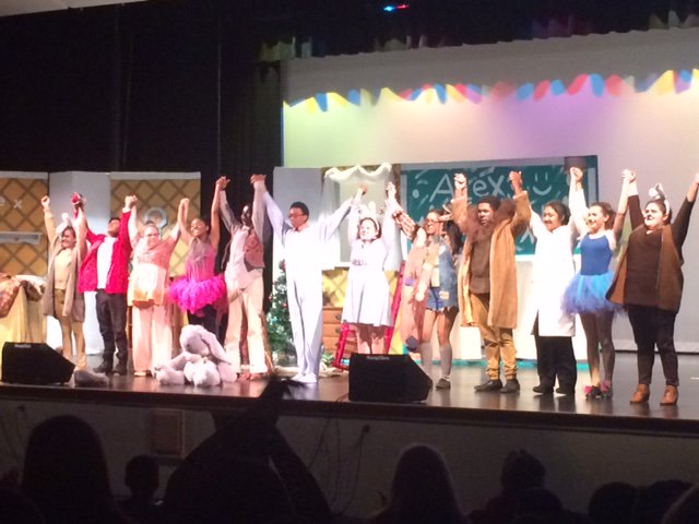 ngeschool's tweet photo. NGE students enjoyed the play at Graham High today.  Thank you for a great production!   @GrahamHSprin #grahamzone https://t.co/EHEyMfyODr