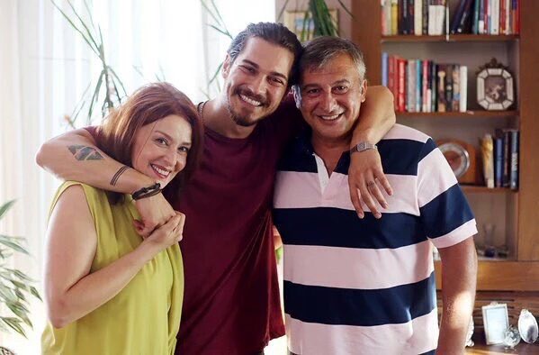 delibalbaris's tweet photo. Gülüşlerimi söndürdüler ulan https://t.co/GjJVwakmQq
