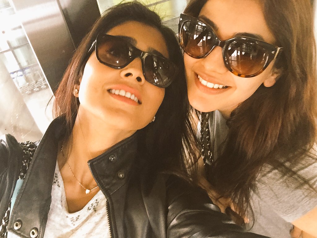 Shriya Saran tweet media