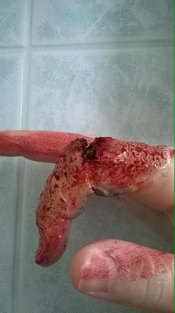 SfxCinema's tweet photo. Maquillage sfx[partie3] https://t.co/I21b2m5msX