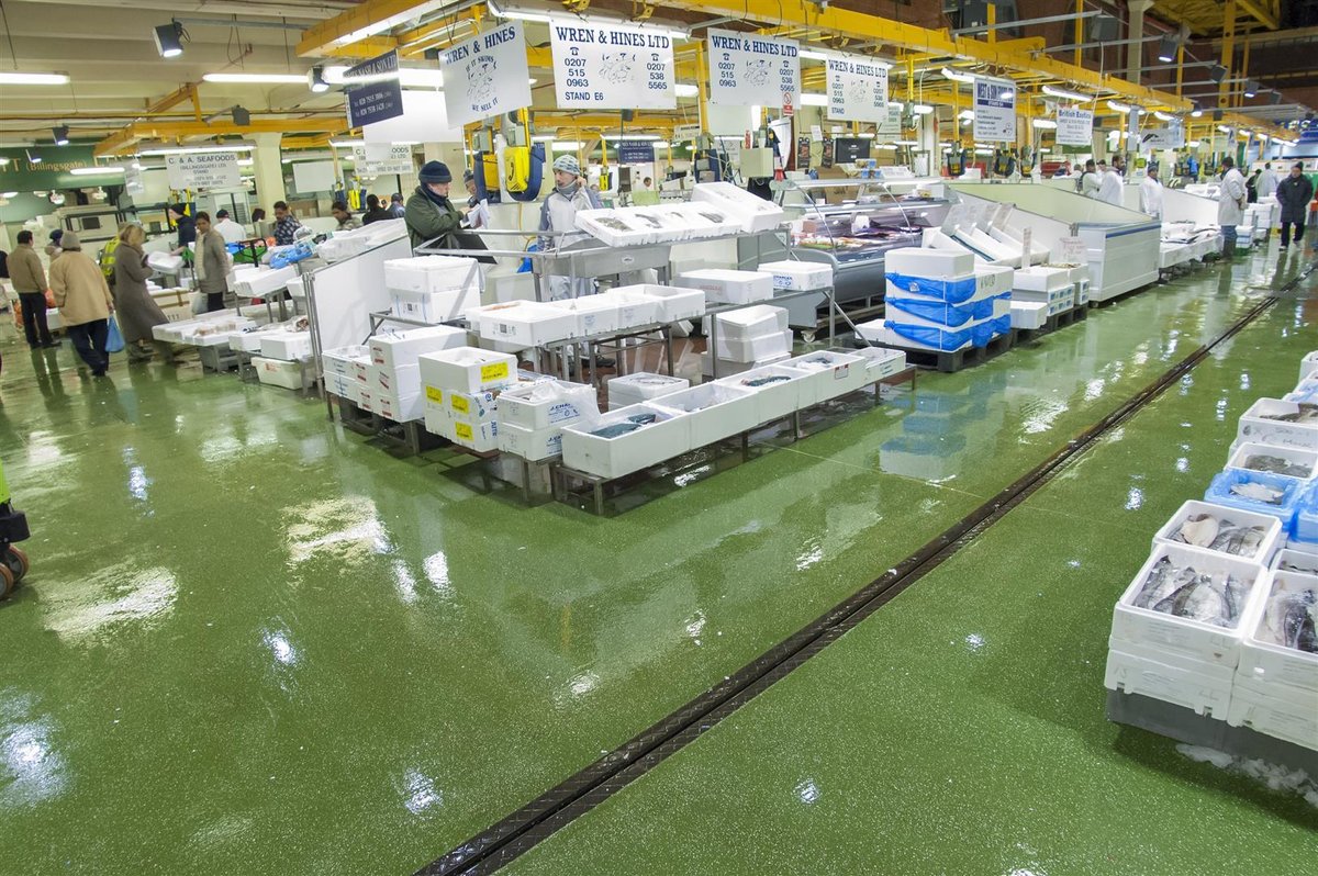 ResinSurfaces's tweet photo. #Resuthane from @ResinSurfaces is the class-leading solution for hygienic seamless flooring https://t.co/nDm0tyvEdR https://t.co/7erECvibih