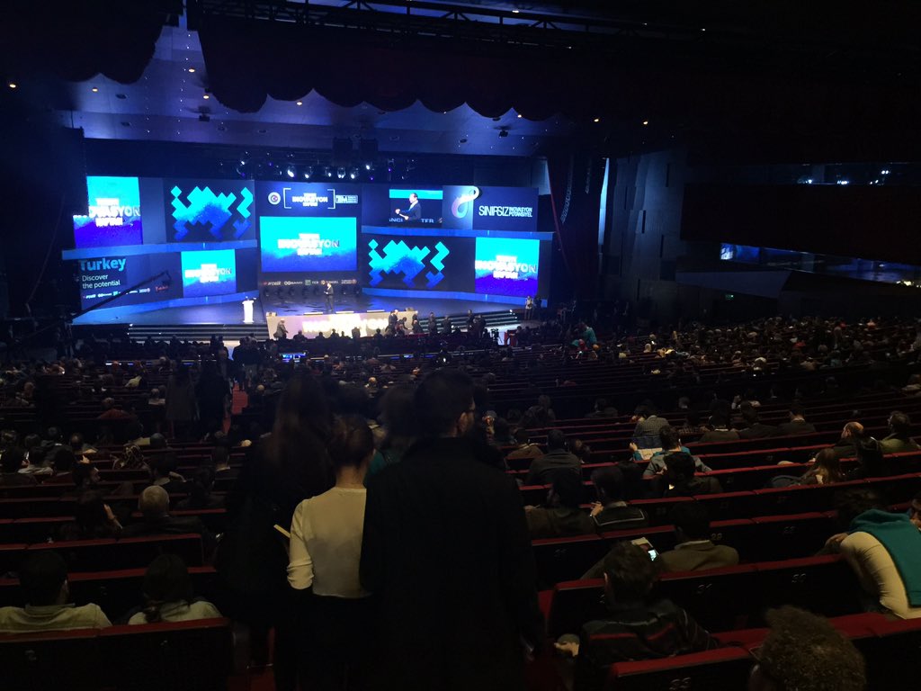 Thomas Landrain tweet media