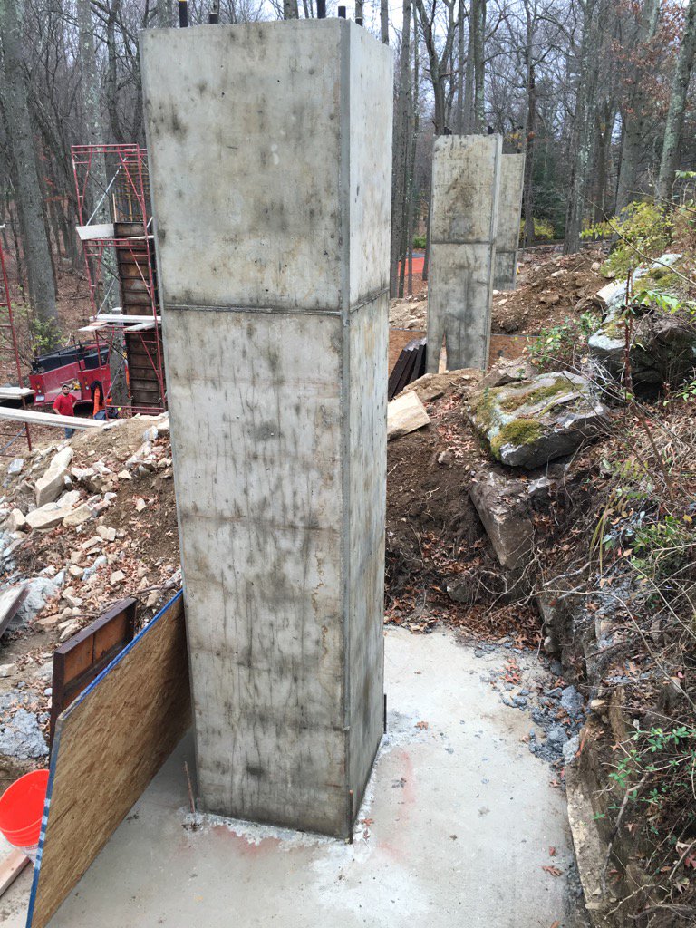 CandulloBros's tweet photo. Concrete piers in Fairfield https://t.co/DZa5gFIrbv