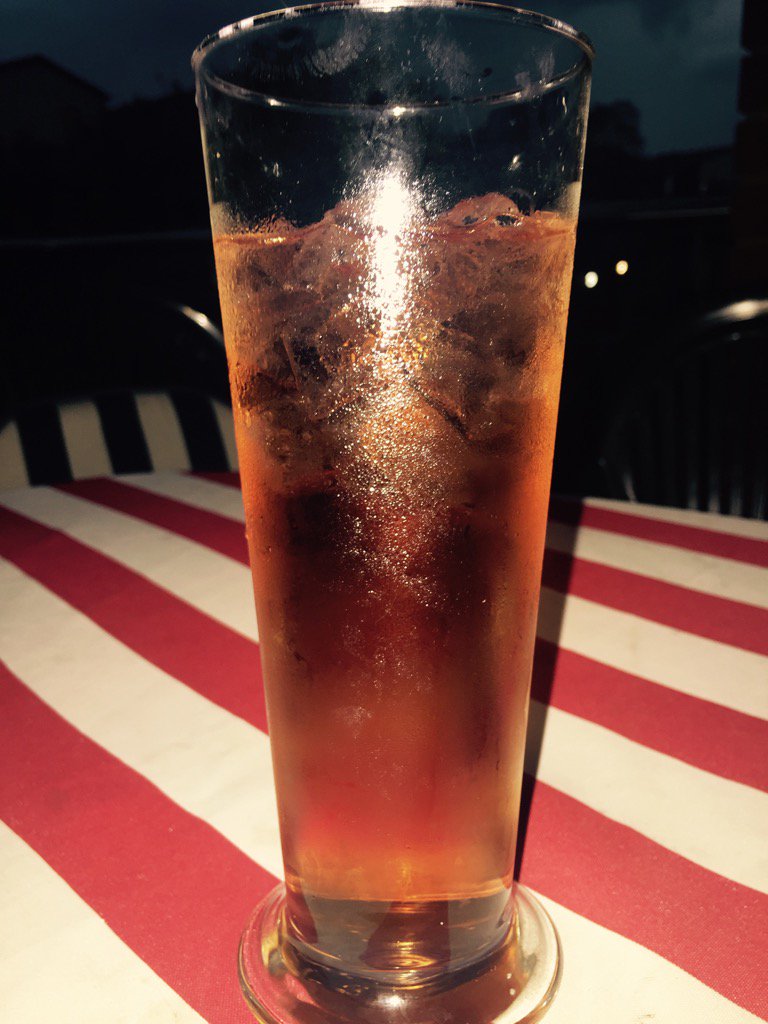 Home, a cold drink.. NP: Miritri - Angel in Disguise ( Louie Vega Roots NYC mix) 😊 Happy Friday