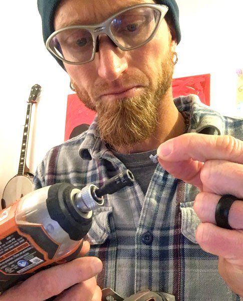 gobroncobilly's tweet image. How to Install Studs in Your Running Shoes gobroncobilly.com/studs/