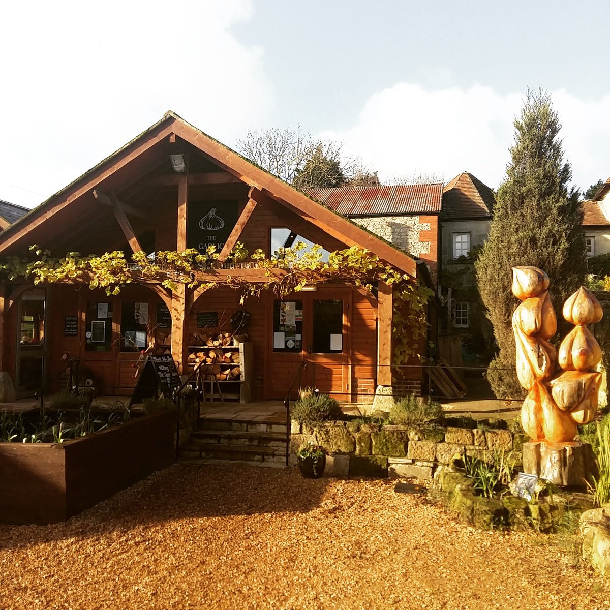 A lovely day at the #Garlic Farm in #Newchurch #isleofwight #islandlife #islandfood #iow #food #iowfood