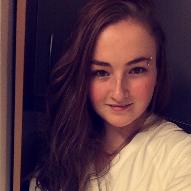 CathrineKetelse's tweet photo. #selfie #teen #bergen https://t.co/KibgKt10Et