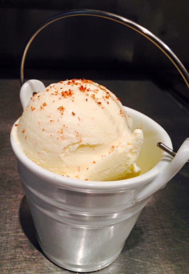 CHIPMalt's tweet photo. To celebrate the Christmas season we are serving Egg Nog Ice Cream! Made from scratch!
#Newmarket #Toronto #CHIPmalt https://t.co/ufT19Hb7zc