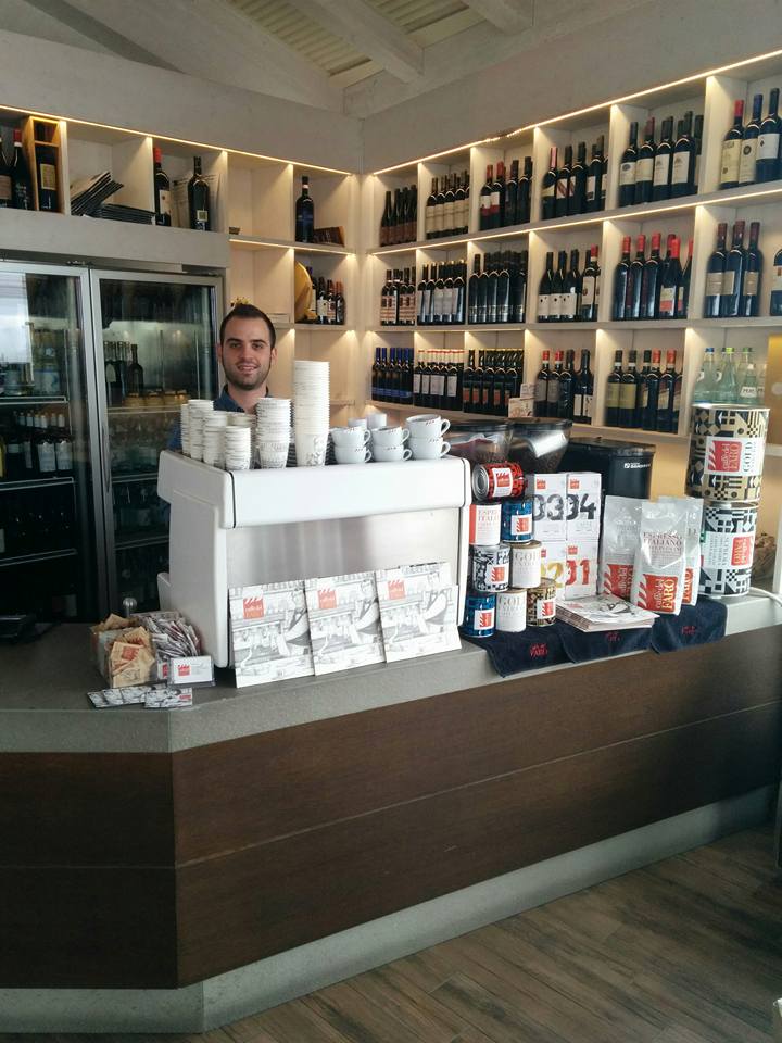 caffefaro tweet picture