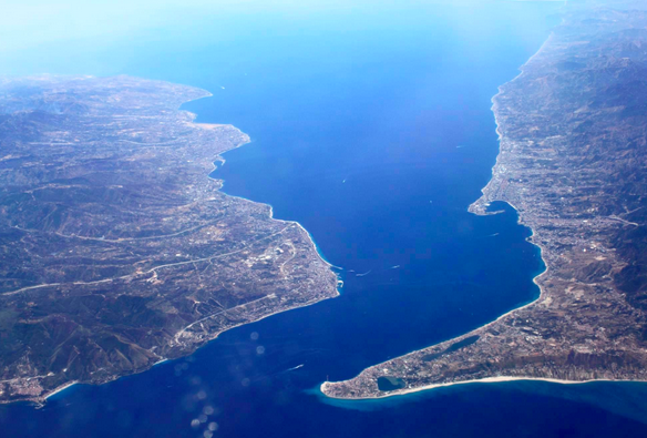 make_in_italy's tweet photo. In una città dove sembra tutto fermo… il @FablabMessina smuove qualcosa #makers #messina https://t.co/6YFgt0b64I https://t.co/bOlbI4r4r6