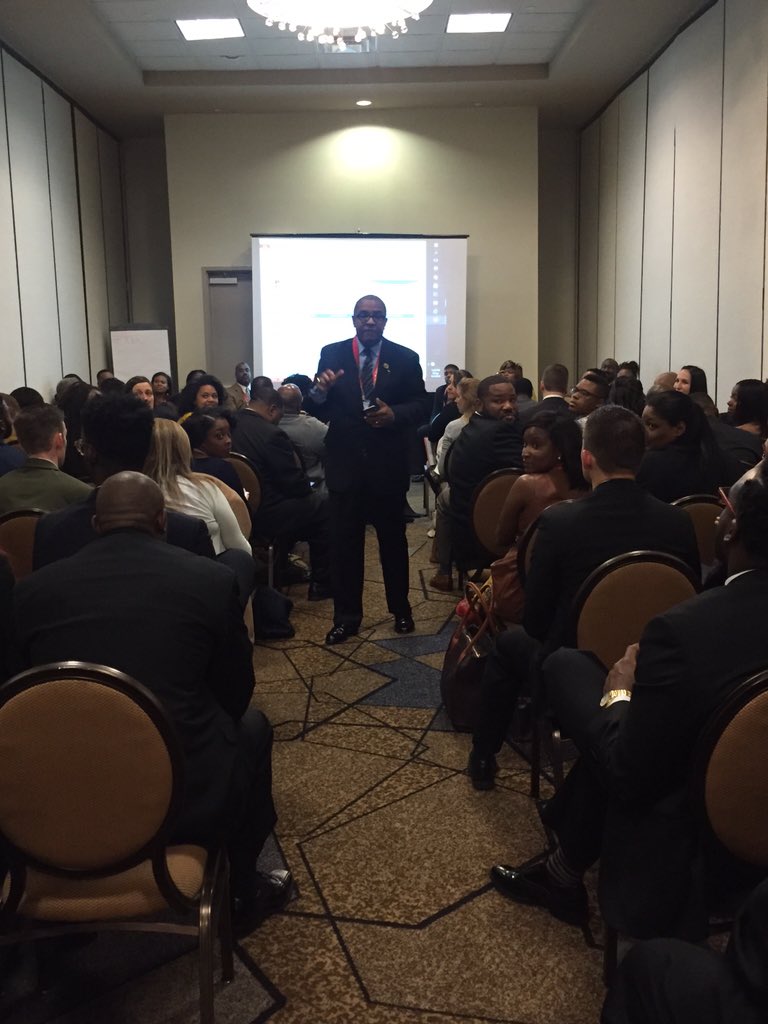 therafaelmatos's tweet photo. ΦΒΣ International First Vice President, Bro. Micheal Cristal, educating #AFAAM attendees on Sigma! #pbs101 #iambk https://t.co/0CRgXwSUiQ
