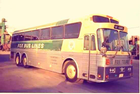 SilverFoxCoach's tweet image. #FlashbackFriday: Here's a 1980 Eagle coach that was purchased new. Manual transmission without power steering!