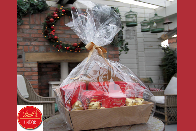 EVOKE's tweet image. WIN a @Lindt_IRL chocolate hamper!Follow&amp;amp;RT to enter #Blissmas #EVOKEprizes