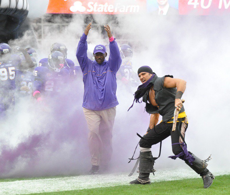 ccaalheezyyy's tweet photo. One of the best coaches ECU has ever had. Coach Ruff! ECU Football won't be the same without you!💀💜🏈💛 https://t.co/izhf4xr00X