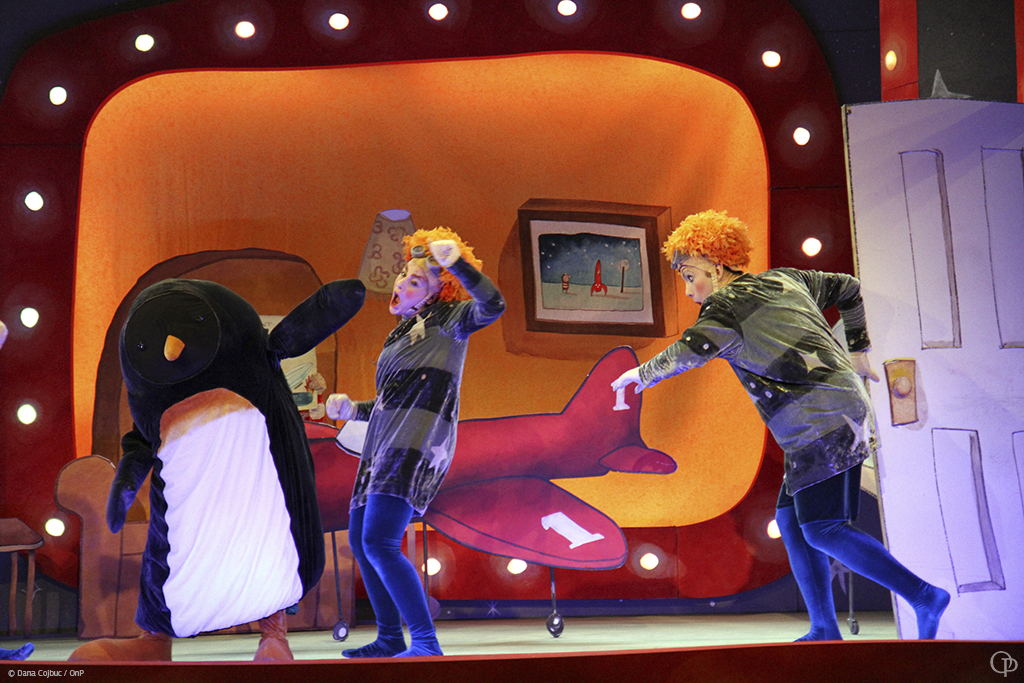 operadeparis's tweet photo. #VolRetour de Joanna Lee : opéra ludique et joyeux, l'occasion pour les enfants de découvrir le monde de l’Opéra. https://t.co/rj2b4cKymR