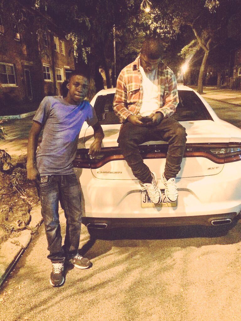 tntstu's tweet photo. Free my yb some shit you just can't get out of but stand tall you'll make it out... https://t.co/32uEZEMbUl