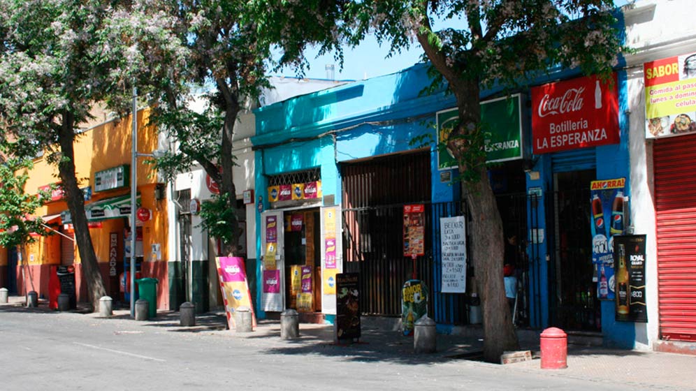 G_PrensaDigital's tweet photo. BARRIO YUNGAY en Santiago 👉 https://t.co/OG4b9OMsTJ …

#BuenViernes #ColdplayEnChile #INTRUSOSINTERACTIVO https://t.co/BO5UZhKxhu