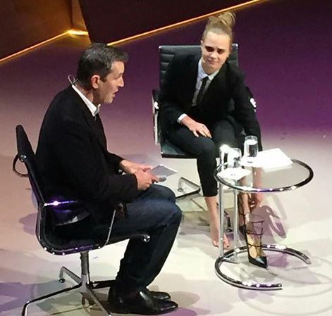 YviwieYvi's tweet image. Hey Dagi
Warum erinnert mich das jetzt an dich?!
:D;)
@dagibee