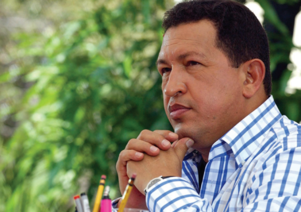 PartidoPSUV's tweet photo. Chávez: “El único camino por donde no fallaremos, será por el camino de una genuina
Revolución.” https://t.co/e6ghuGg32p