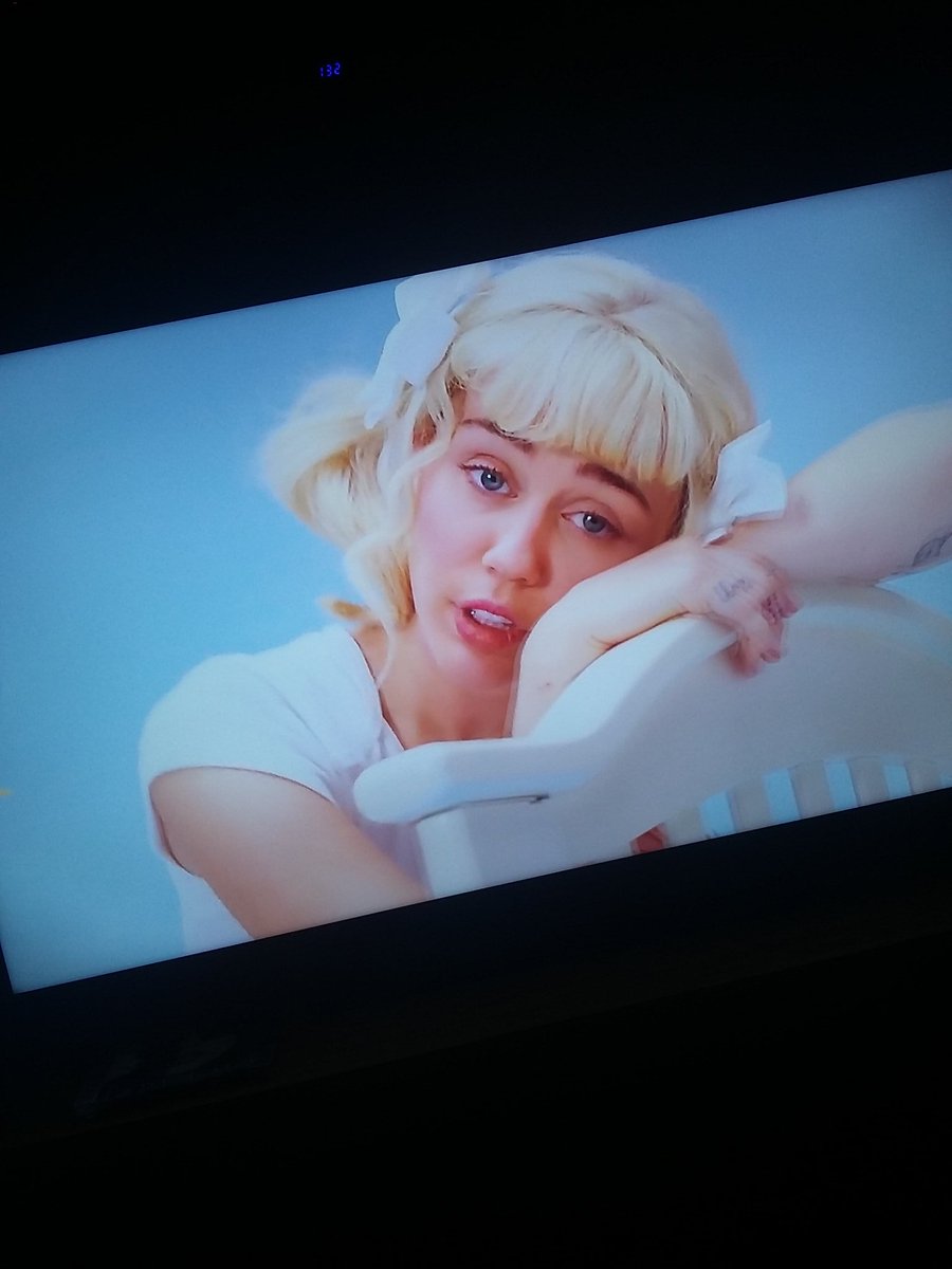 jeangx_'s tweet photo. Não me canso de ver💞💞 #WatchBBTalk https://t.co/TsECGV236g