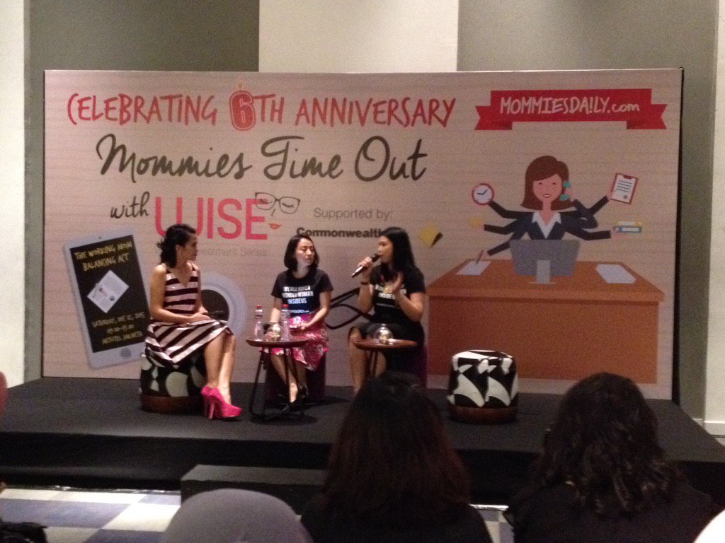 mommiesdaily's tweet photo. Editorial Director @AffiAssegaf &amp; Managing Editor MD Fia. Sharing sejarah &amp; perubahan MD. #MD6thAnniversary https://t.co/1HM4tvyCtW